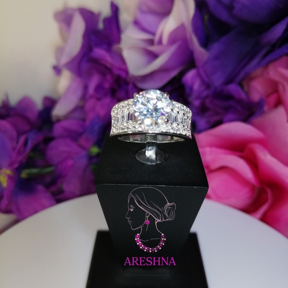 3ct Diamond Engagement Ring - Picture 4 of 9